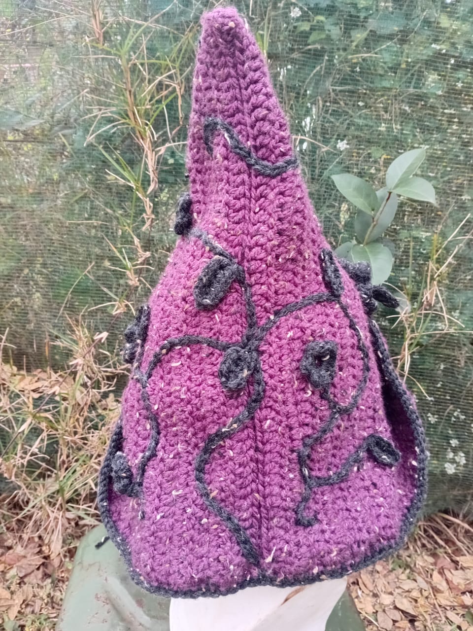Midnight Ivy Druid Hat